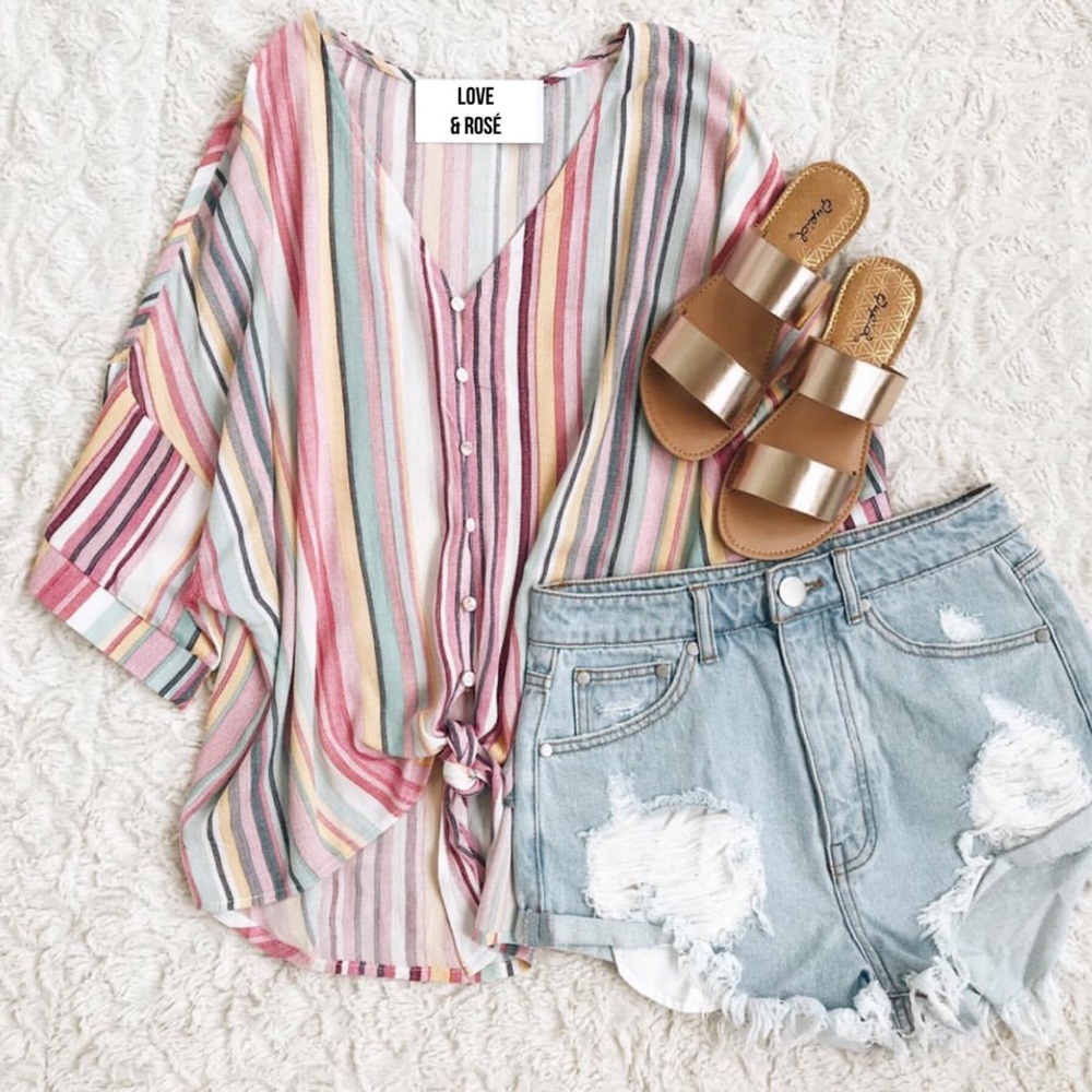 🖤MADISON STRIPED BUTTON DOWN TOP🖤